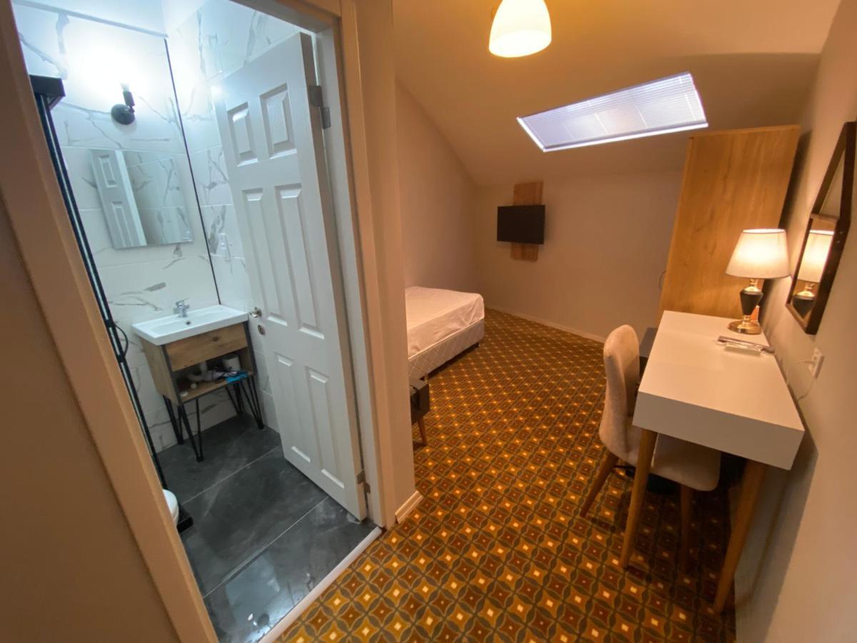 Budget Single Room,1267580167:JPEG