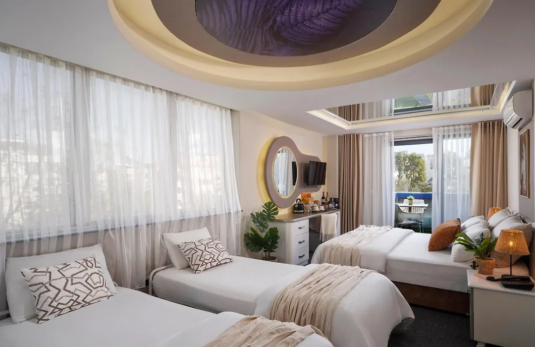 Is Hotel-1