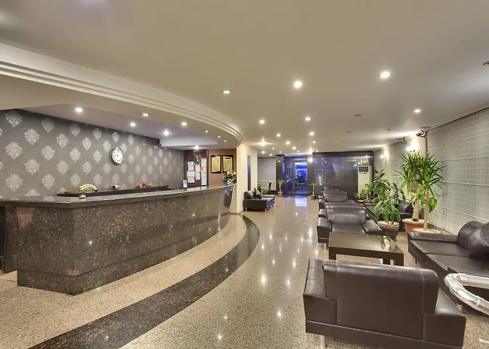 3-Sterne-Hotel: Antroyal Hotel